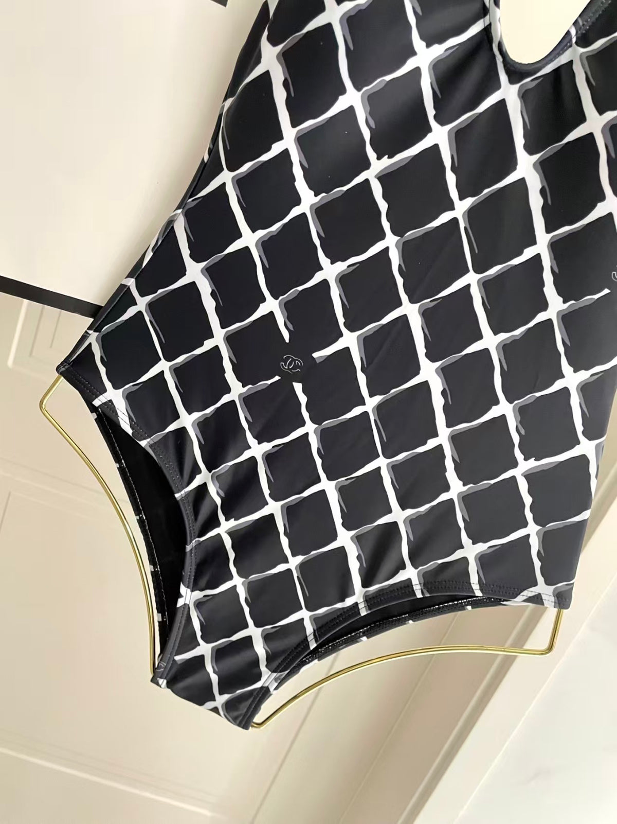 New quick drying swimsuit