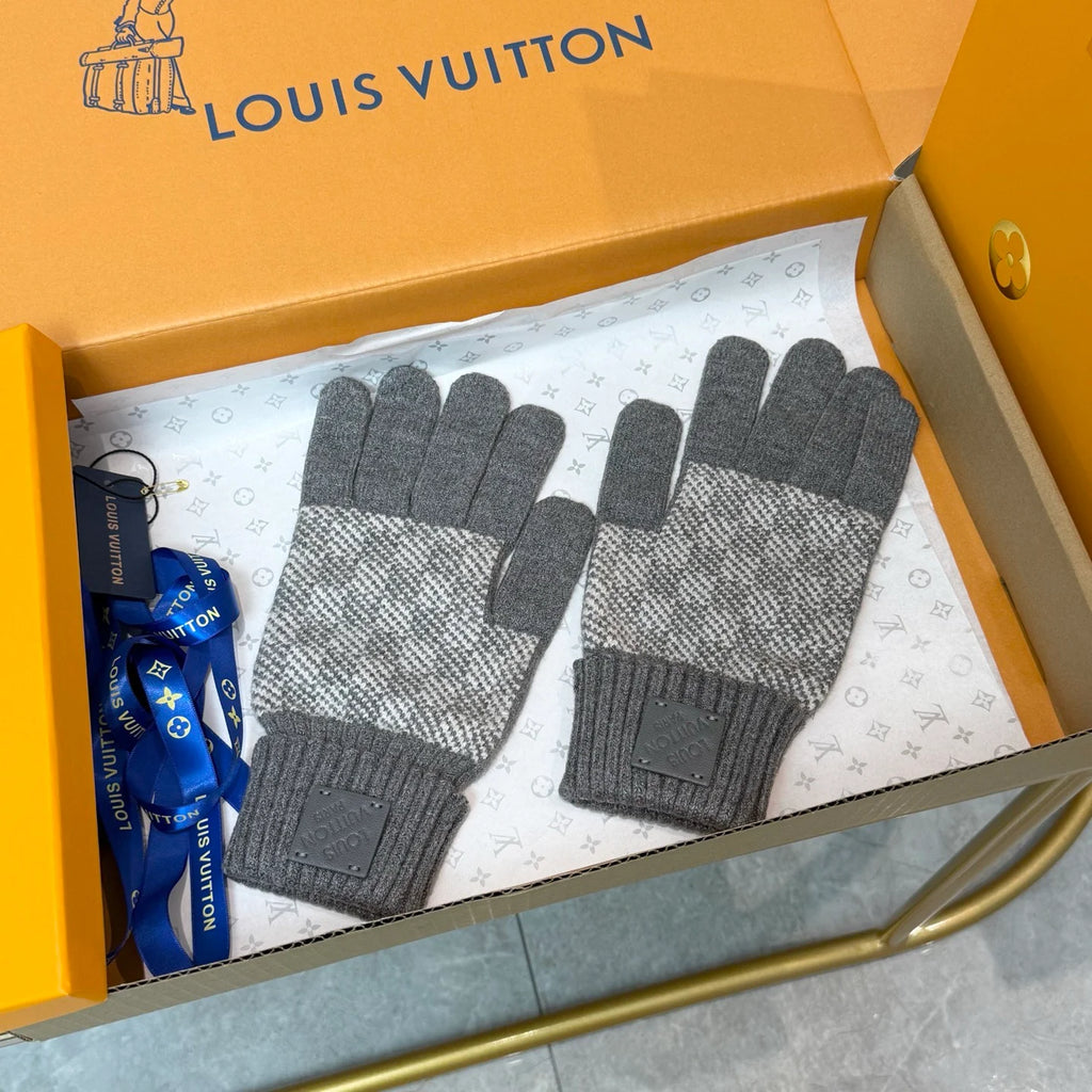 Wool Knitted Gloves