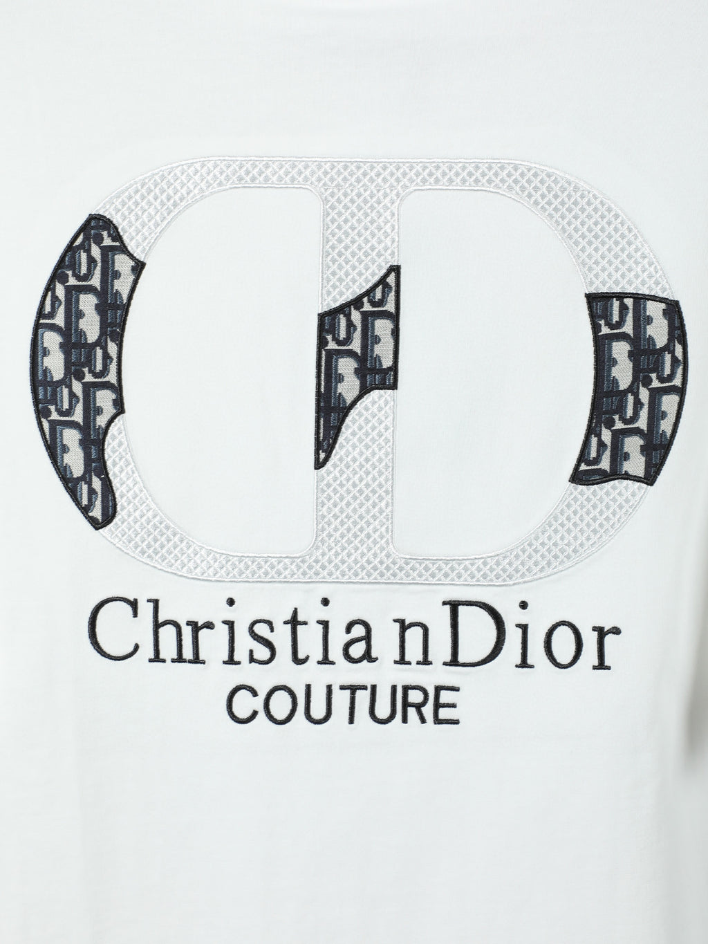Chest letters 🪡 Embroidery+Simplified Letter Large Logo T-shirt at the Back