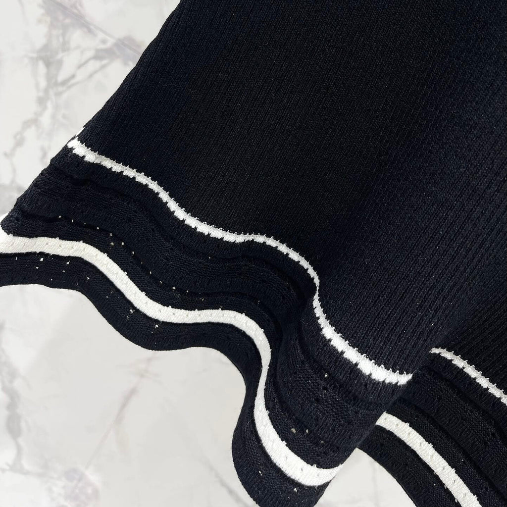 Sweet Color-Block Peter Pan Collar Knit Top