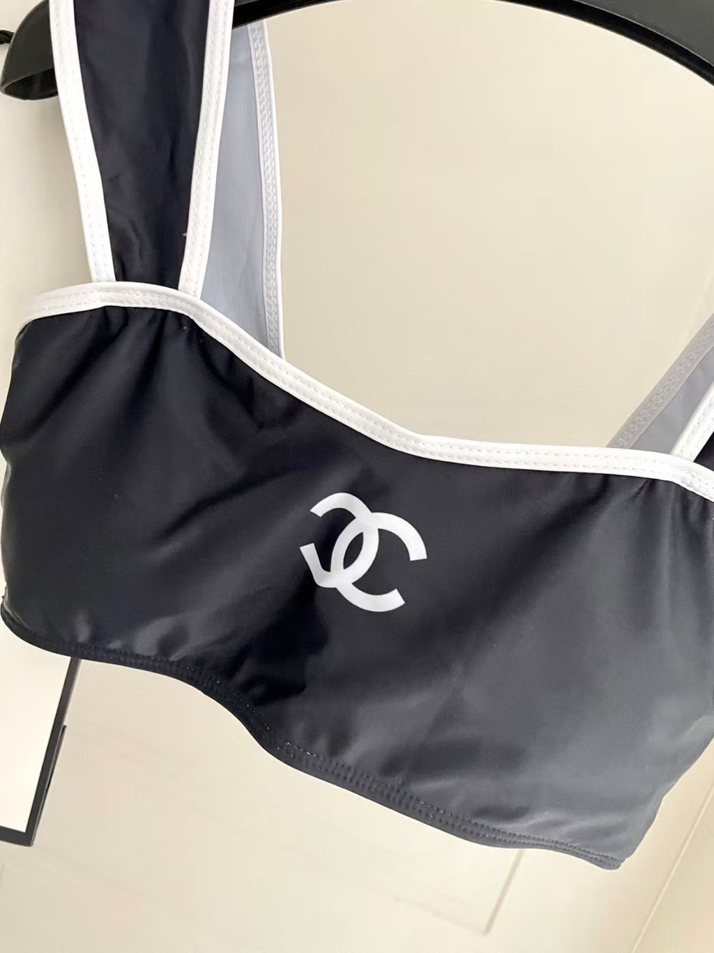 New Split Wide Shoulder Strap Swimsuit