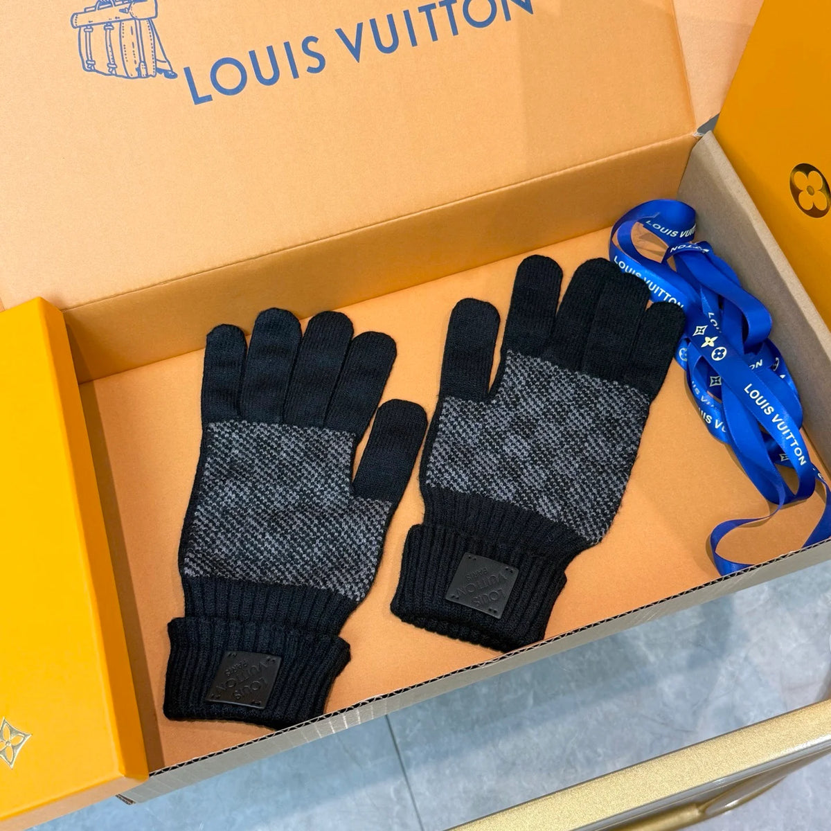 Wool Knitted Gloves 🧤