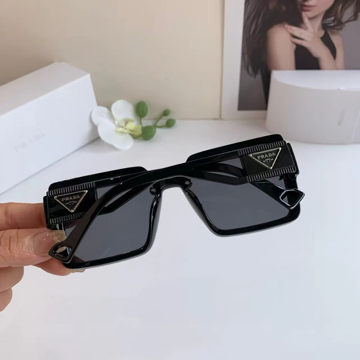New casual sunglasses