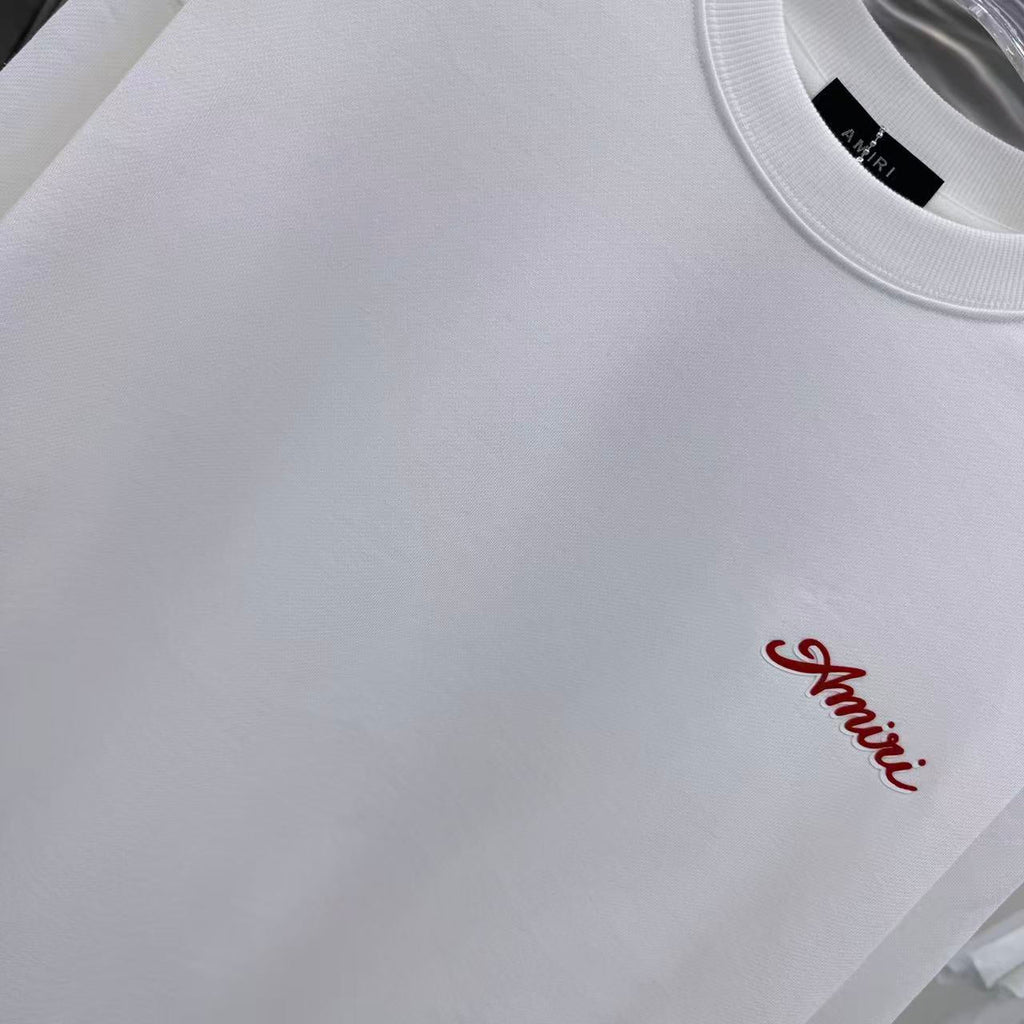 Round neck long sleeved sweatshirt