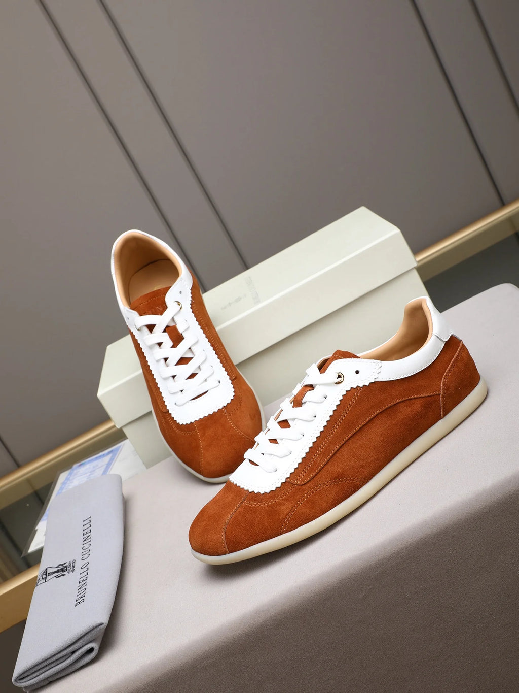 Selected cowhide upper men's shoes