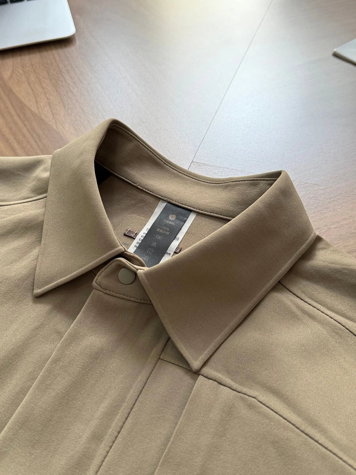 Autumn new men's outdoor long sleeved heat sealed lapel shirt
