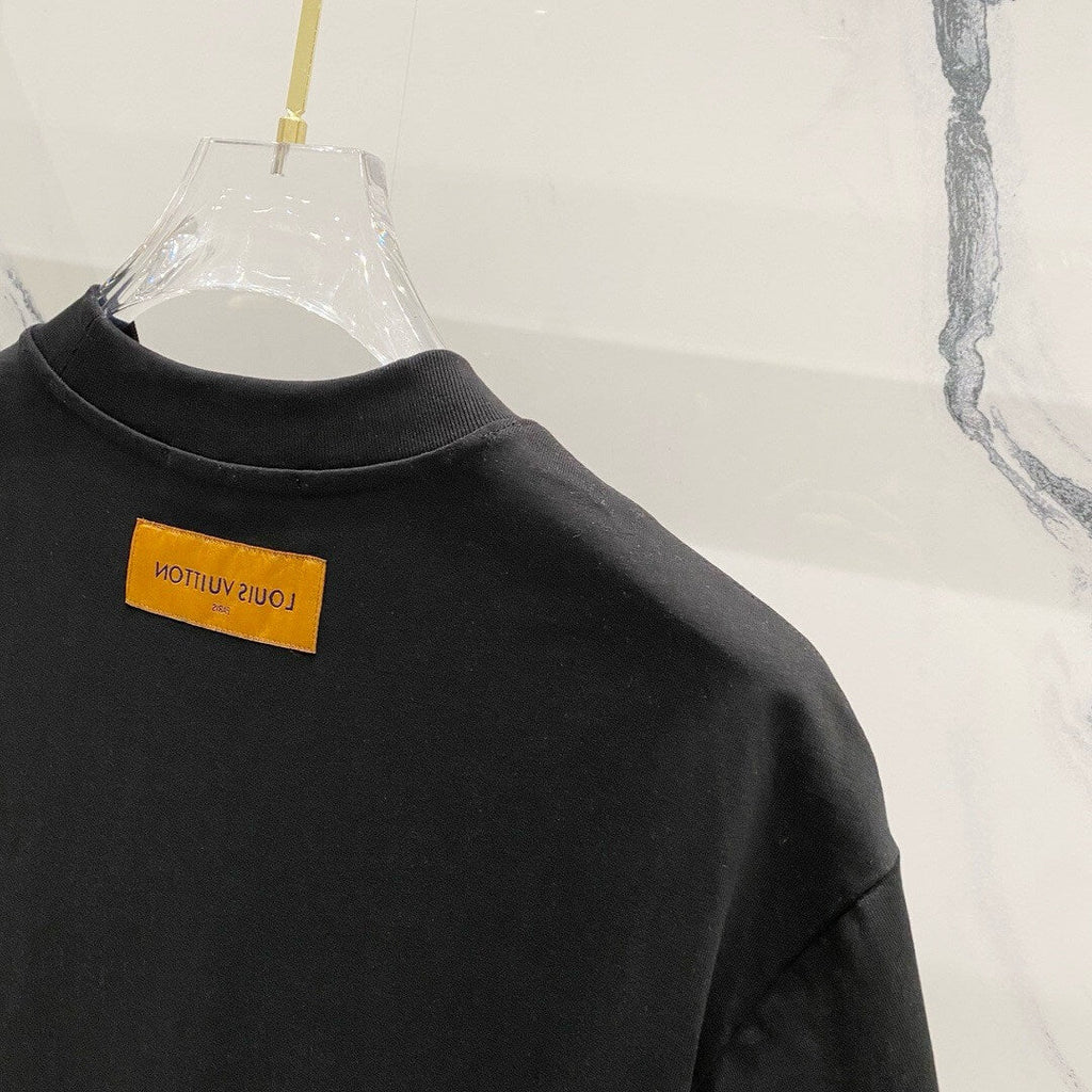 New Round Neck Embroidery T Shirt