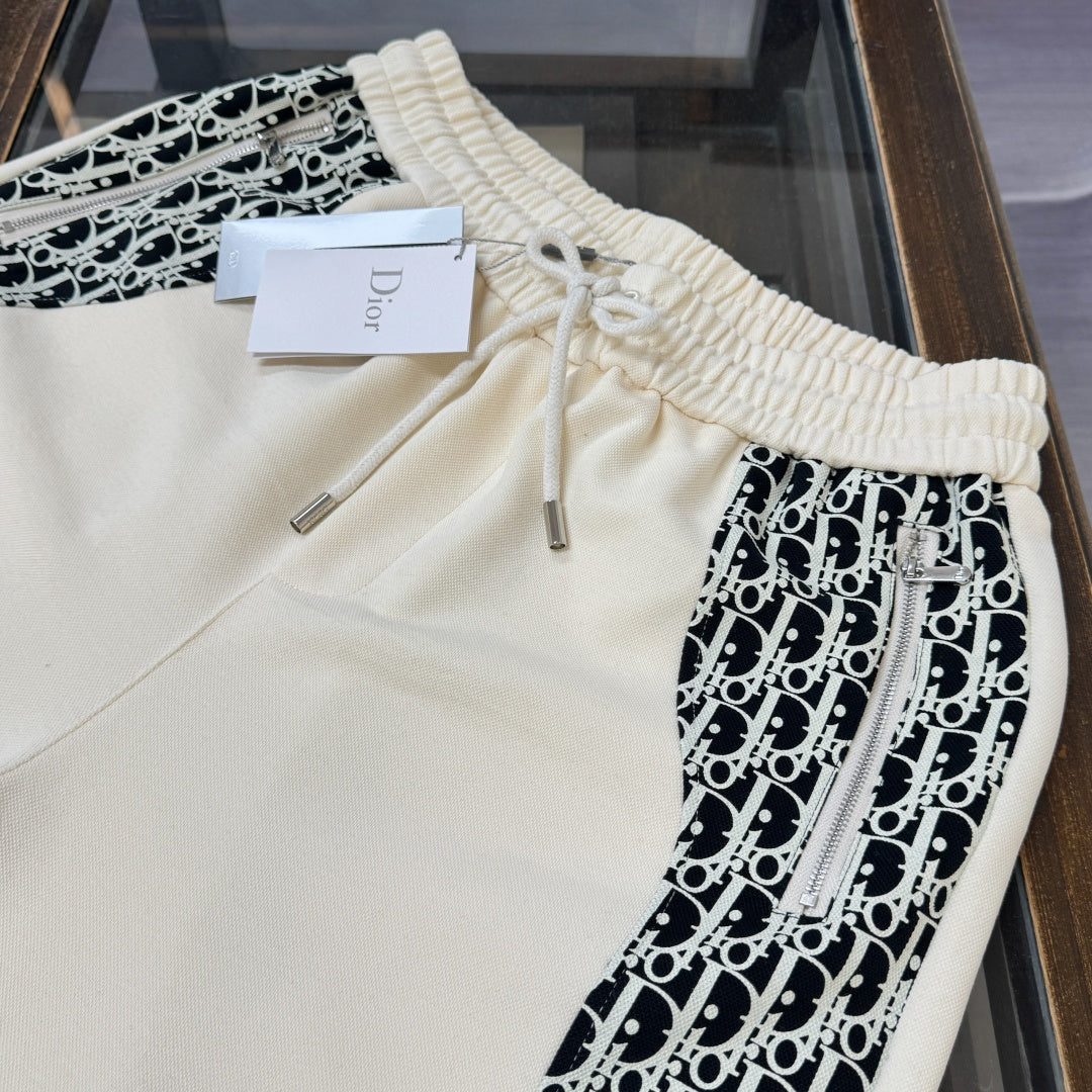 Latest double-sided letter jacquard splicing casual shorts