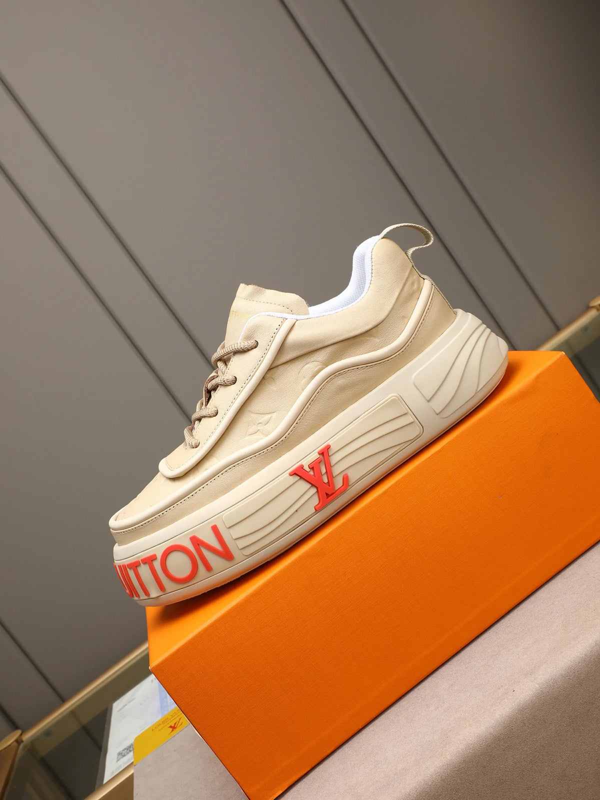 Novel and fashionable trendy shoes