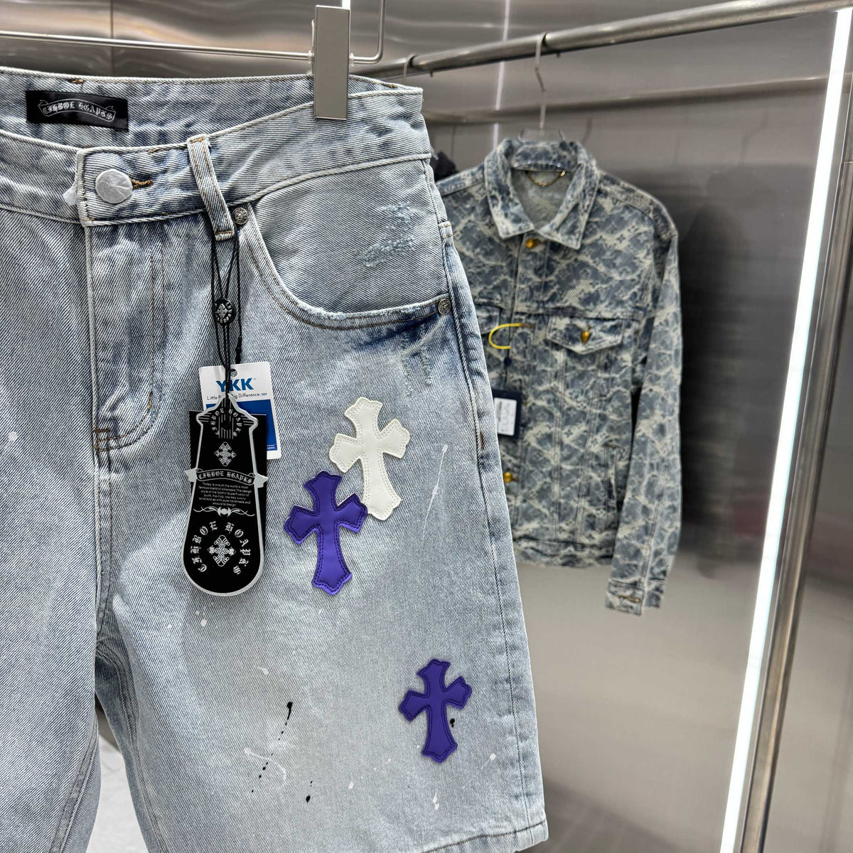 New split leather cross denim shorts