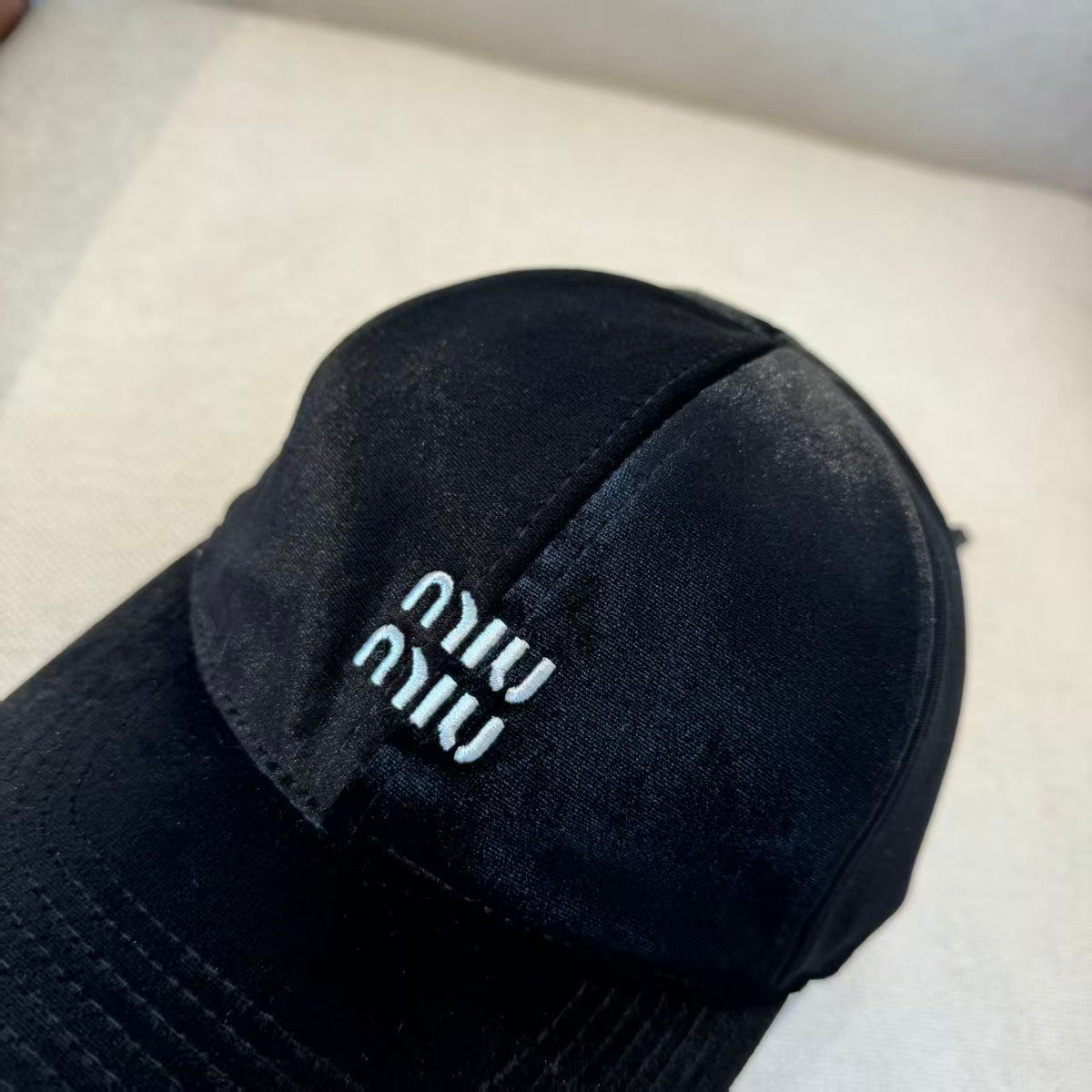 Hot selling embroidered baseball cap