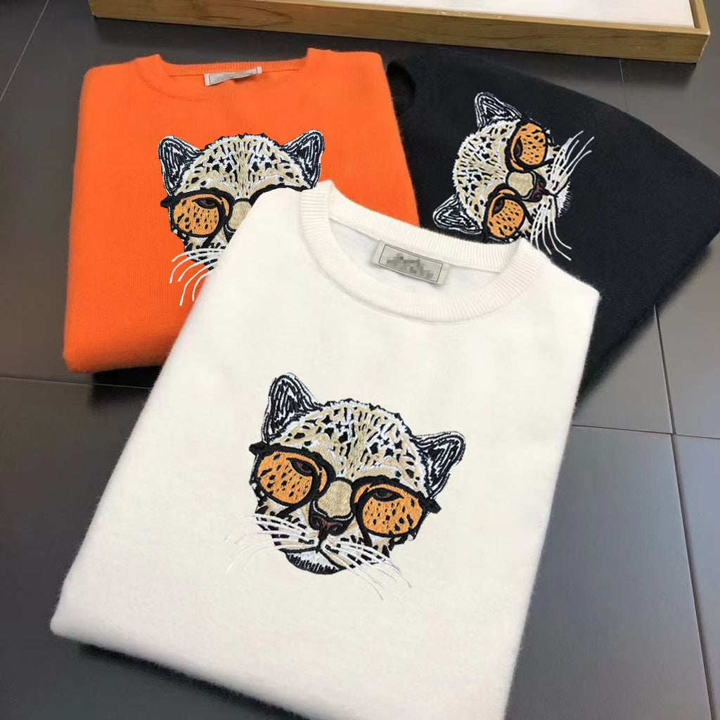Hot selling embroidered sweater