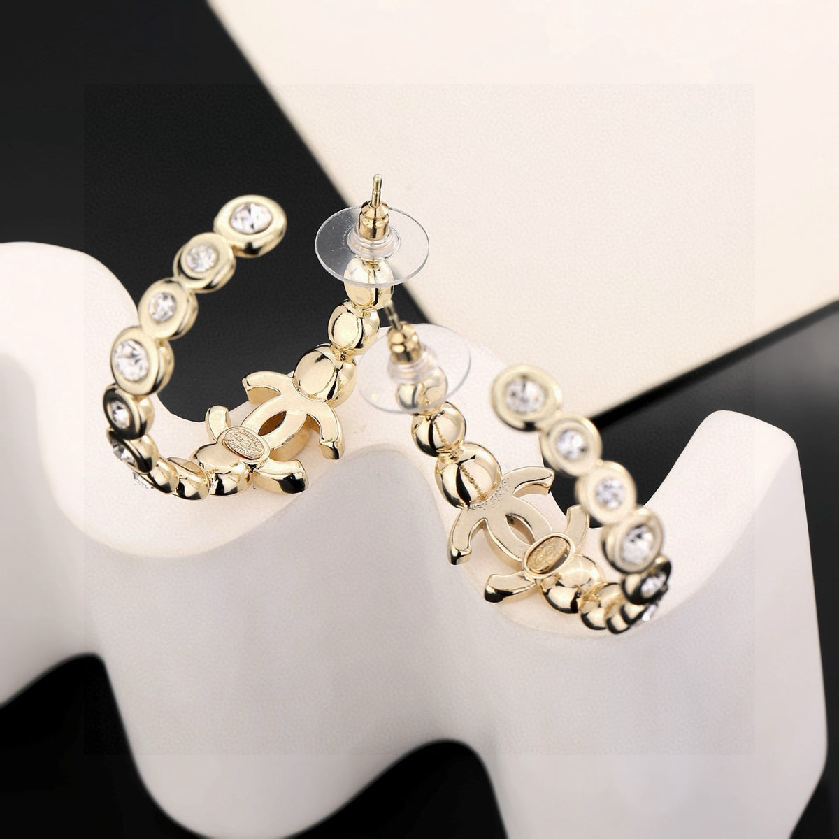 Xiaoxiang's new model 💦  ear stud