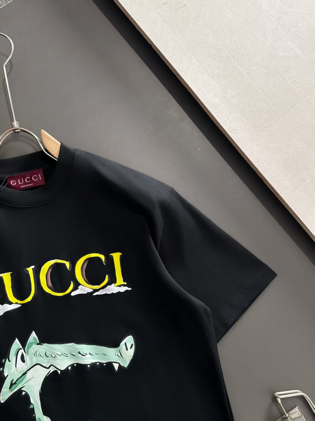 New printed T-shirt