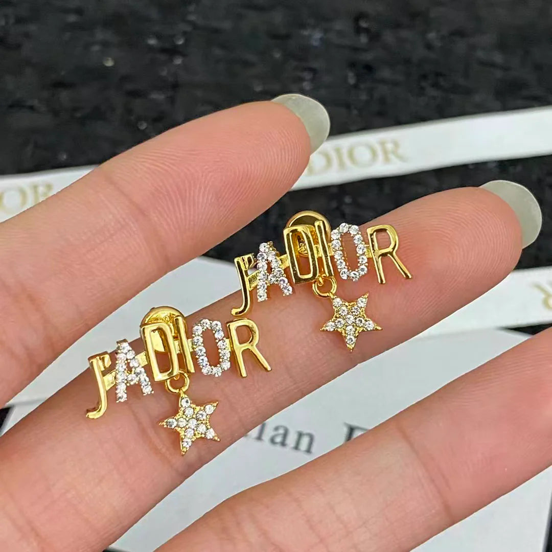 New letter star earrings