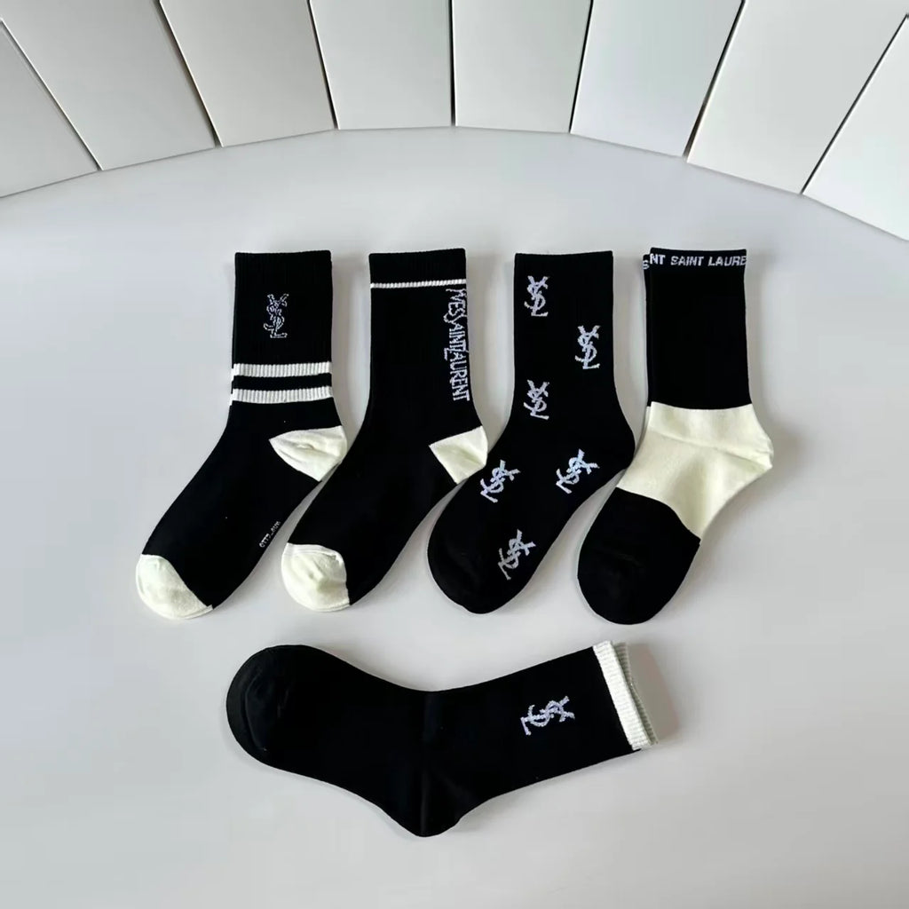 New medium to long pile socks