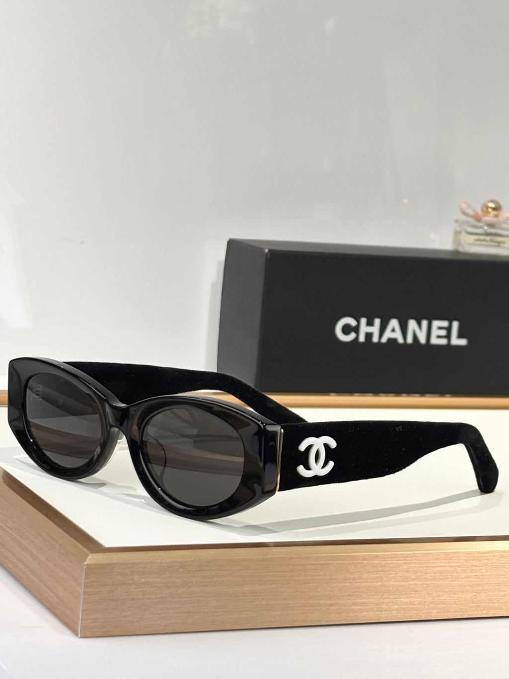 C Fabric Design Sunglasses