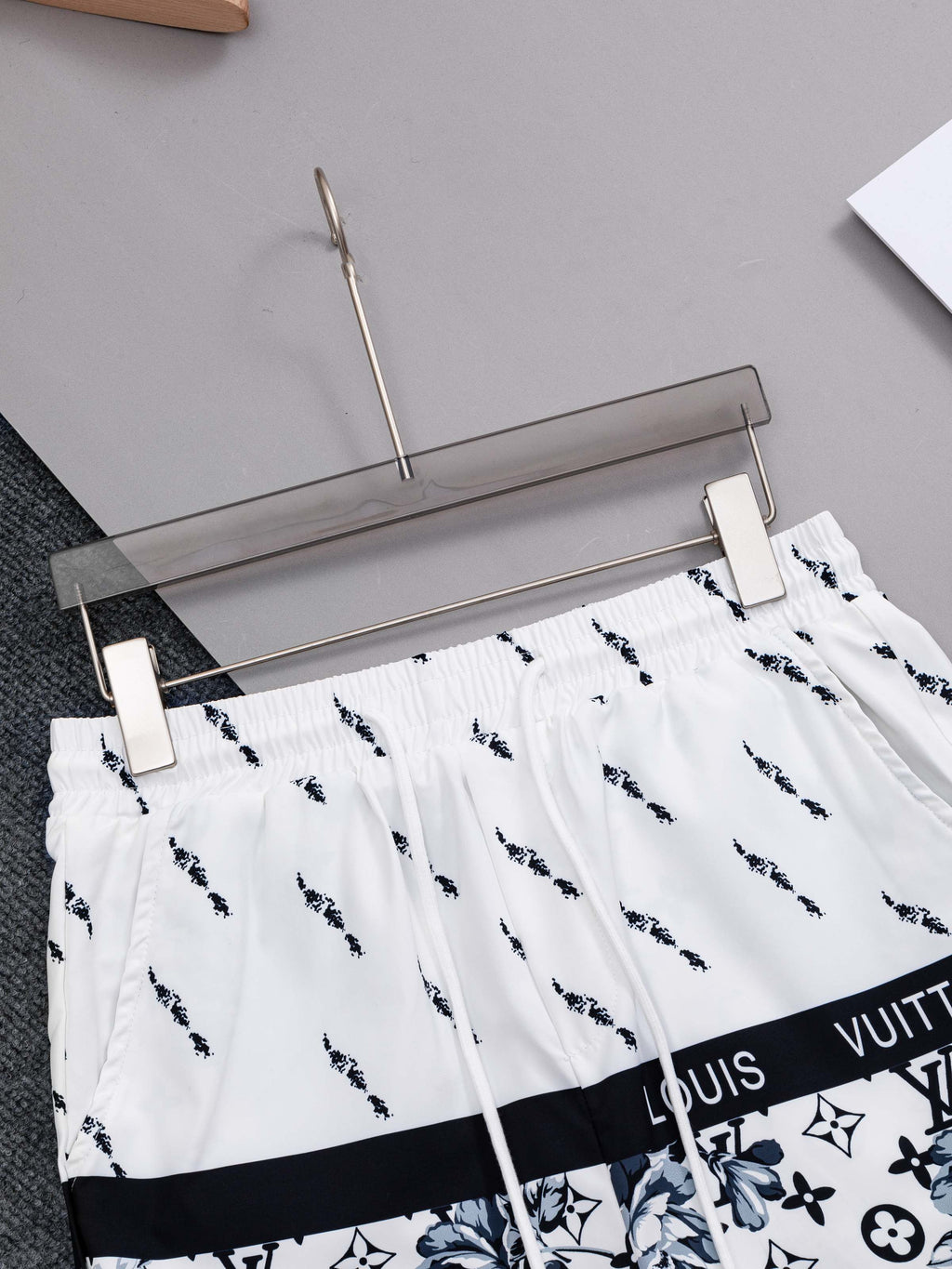 Straight striped spliced beach shorts