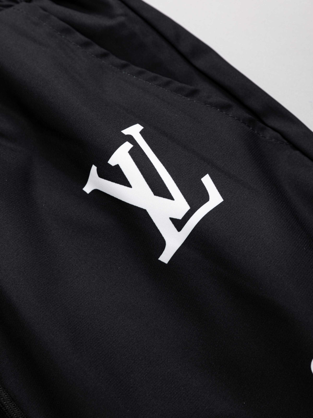 Straight striped spliced quick drying beach shorts