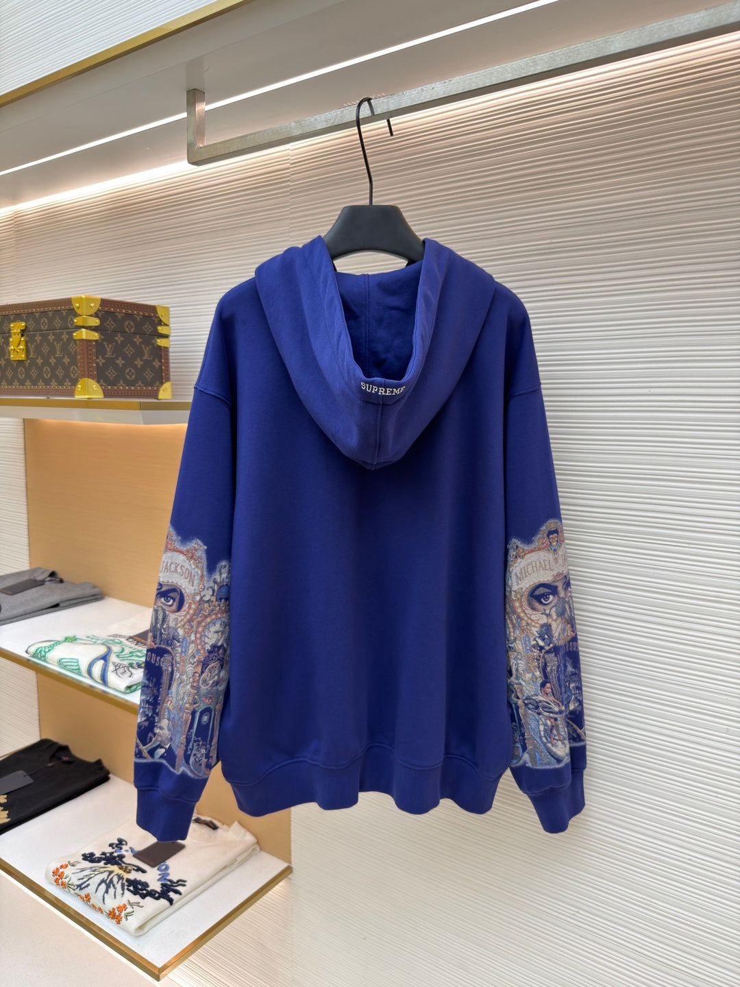 Sleeve eye print pattern hooded zipper sweatshirt