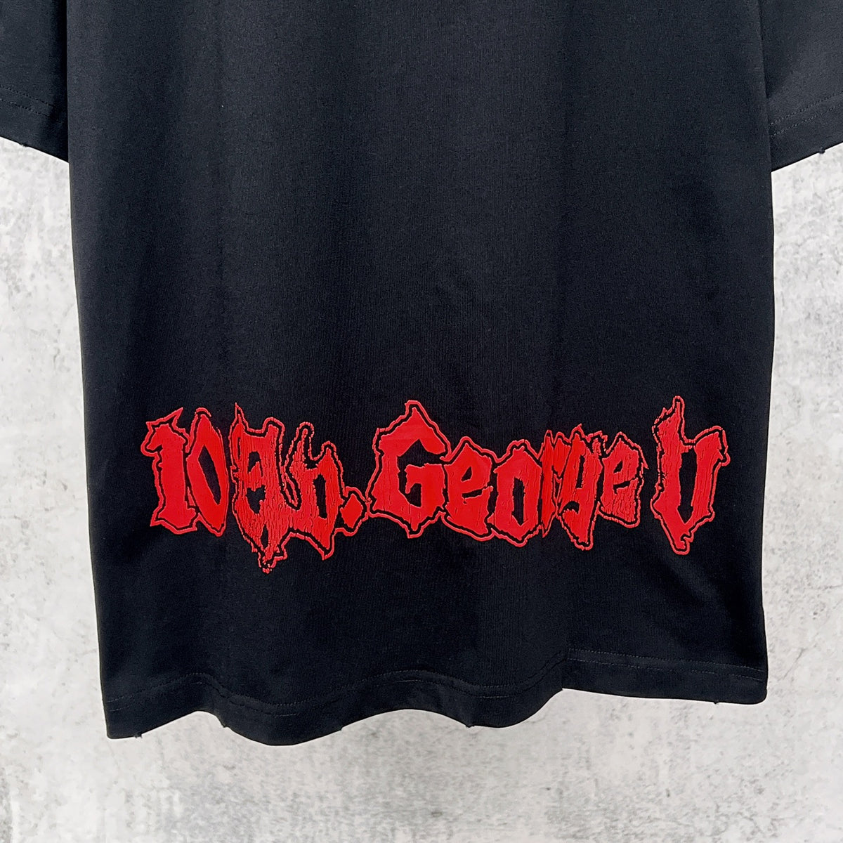 Wear out finished clothing, spray printed short sleeved T-shirt