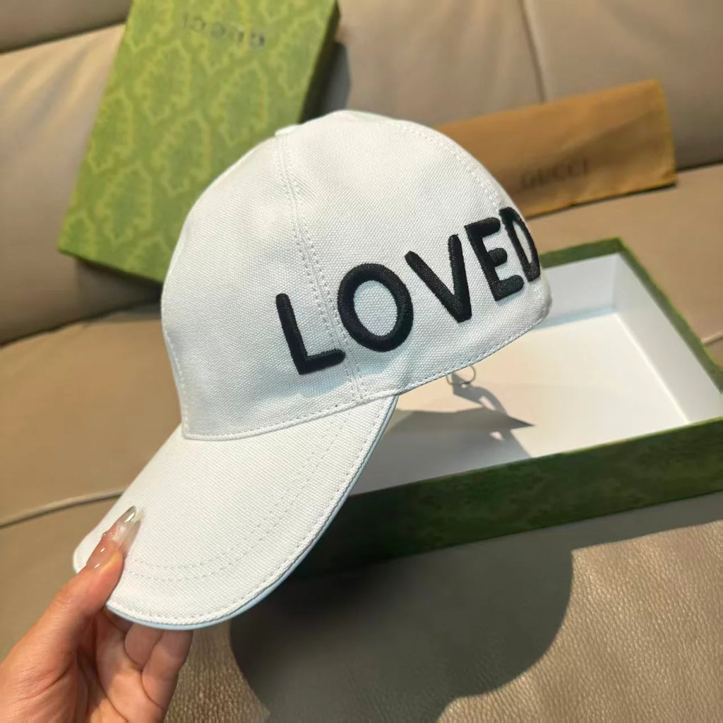New letter embroidered baseball cap