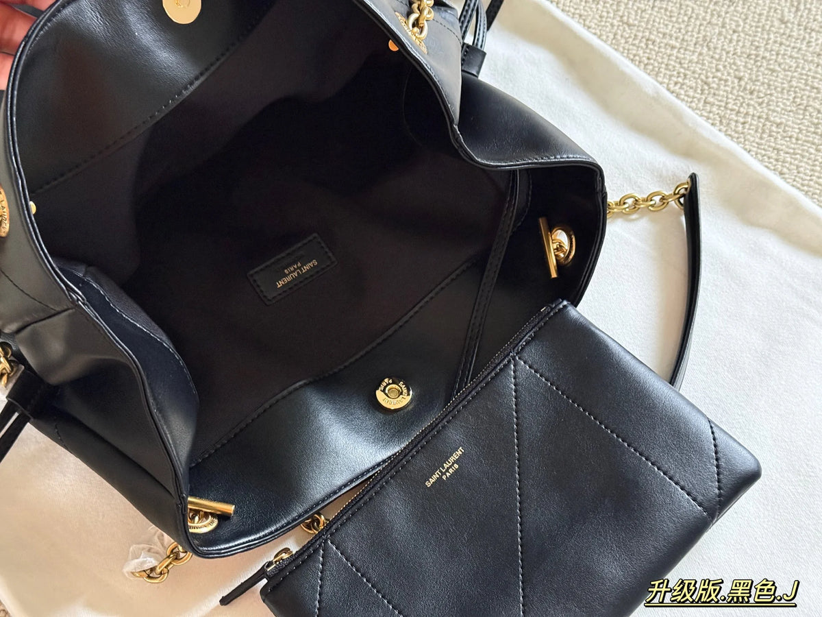 Triangular drawstring tote bag