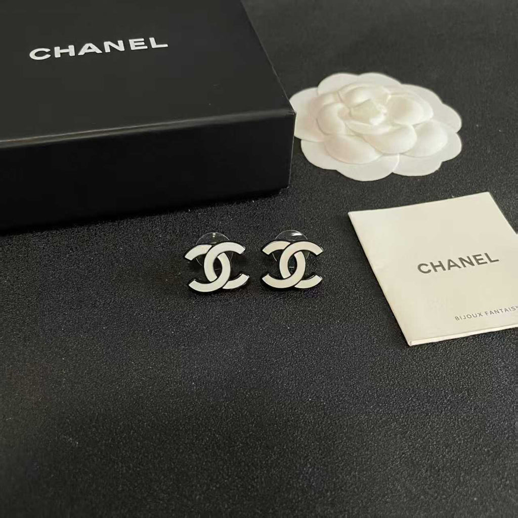 New Classic Earrings