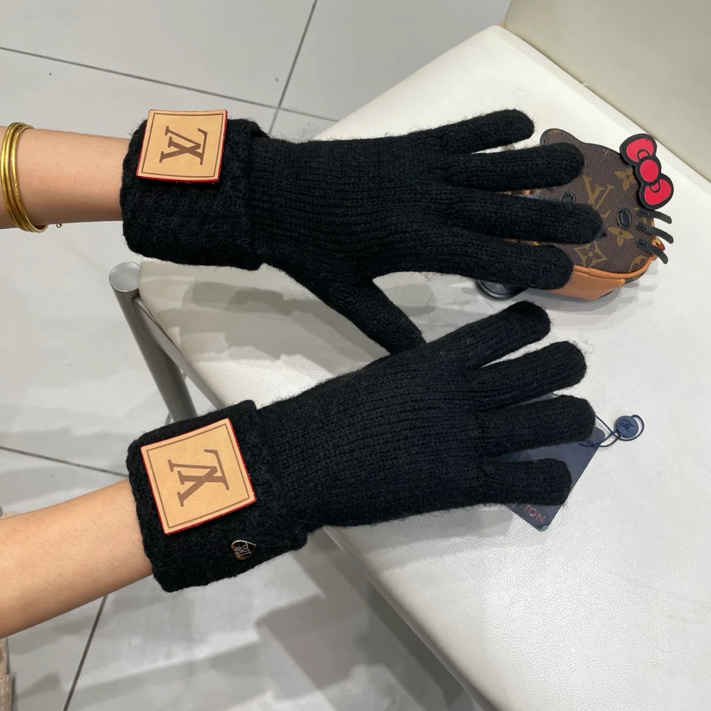 New autumn and winter wool knitted gloves 🧤