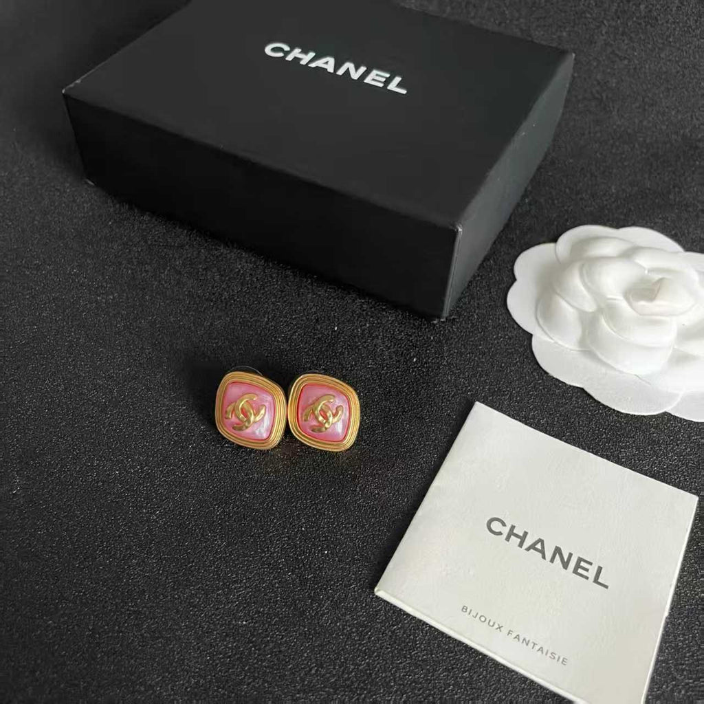 New letter square earrings