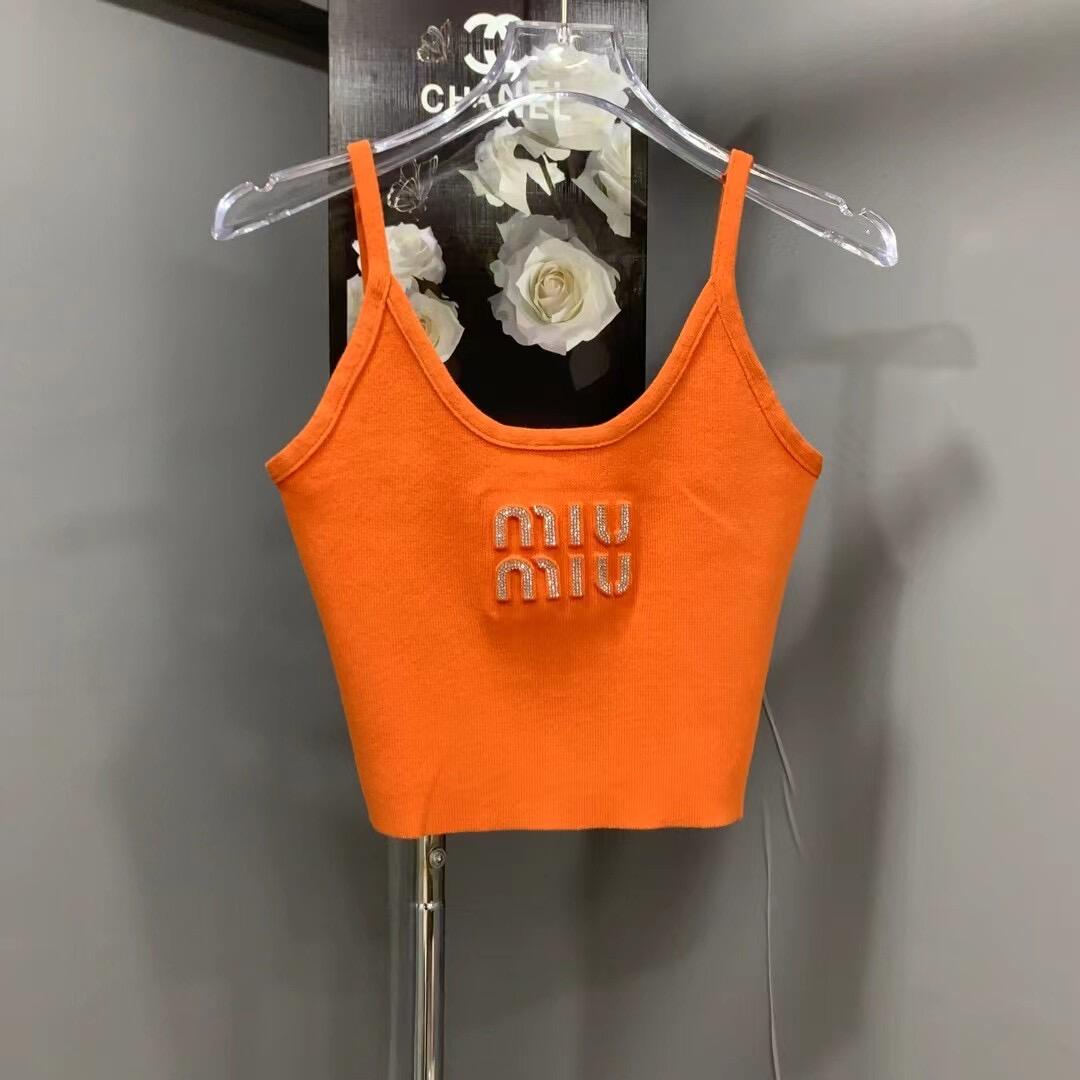 Three-dimensional embossed hot brick camisole