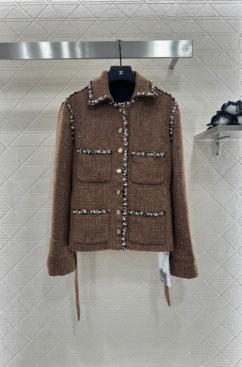 Lapel and belted dress jacket with beaded hem
