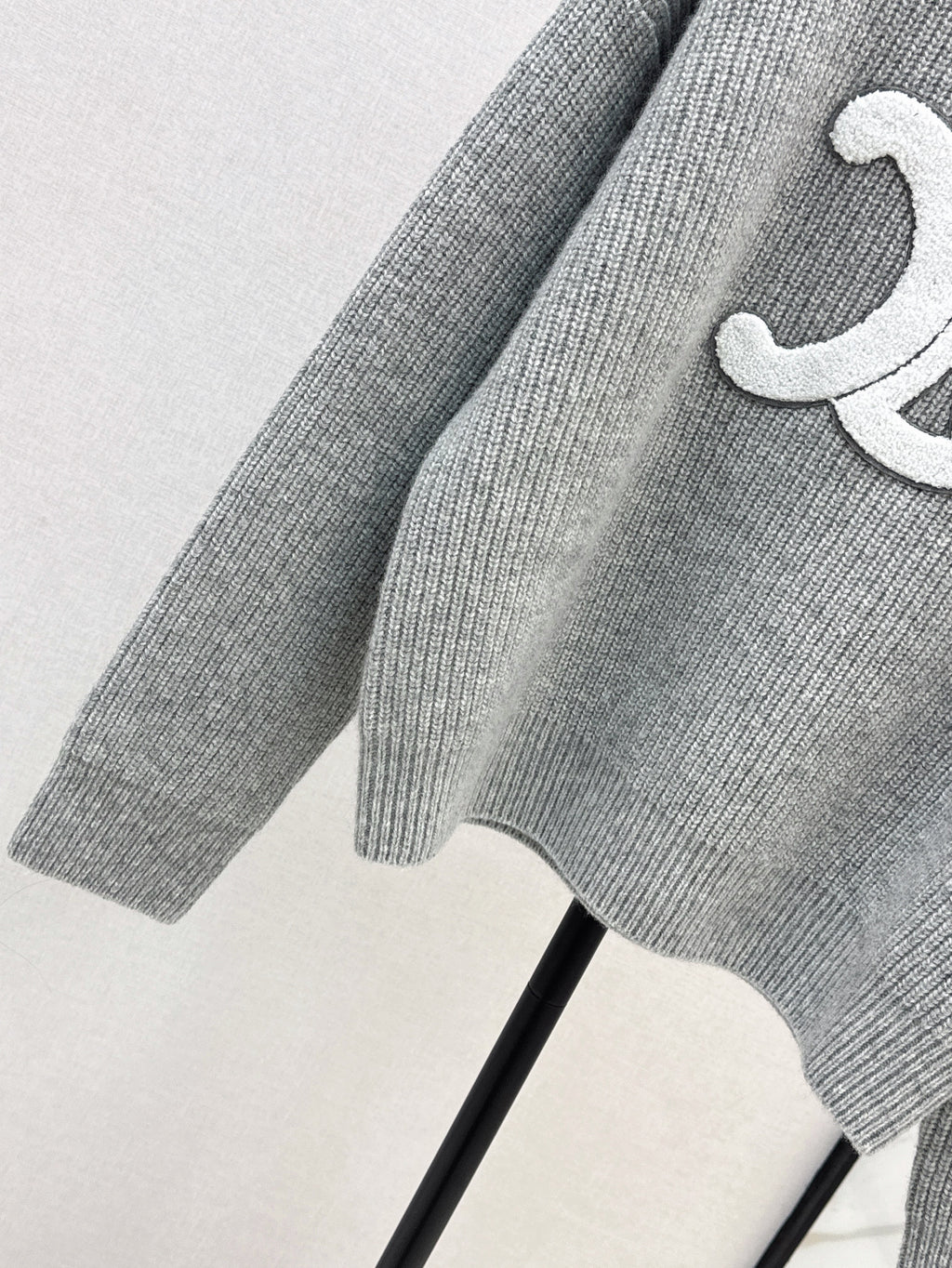 3D towel embroidered sweater