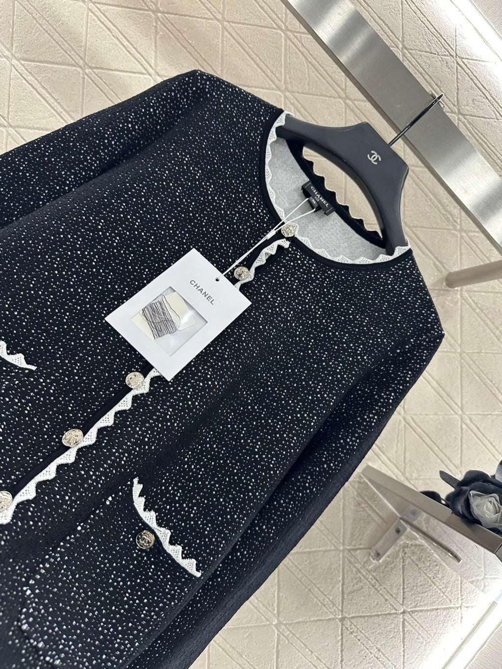 25fw Double layered knitted cardigan