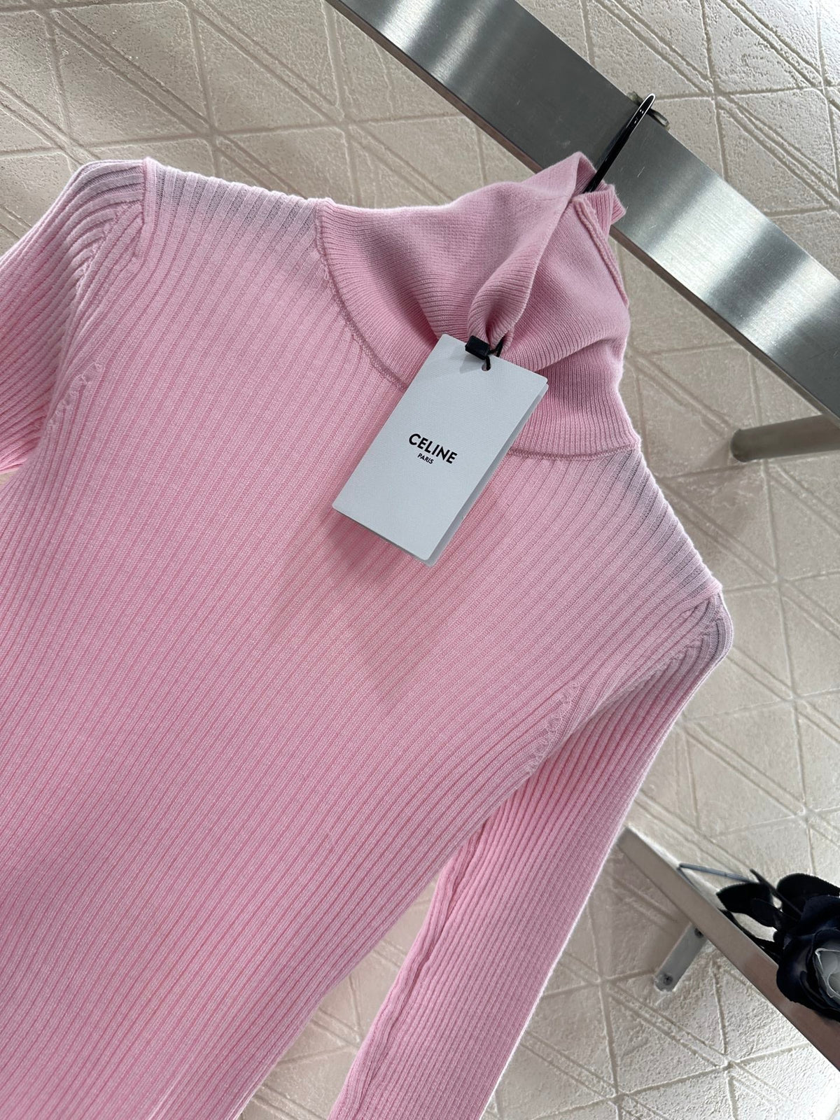 25fw Slim fit high neck base shirt