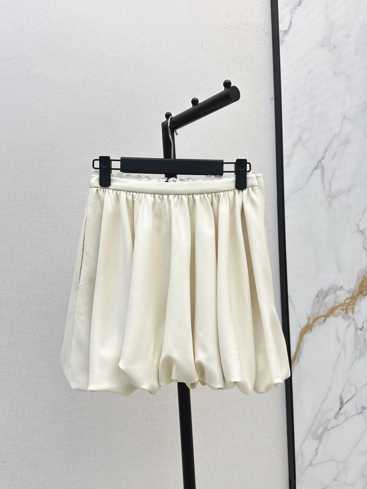 25fw Flower bud skirt