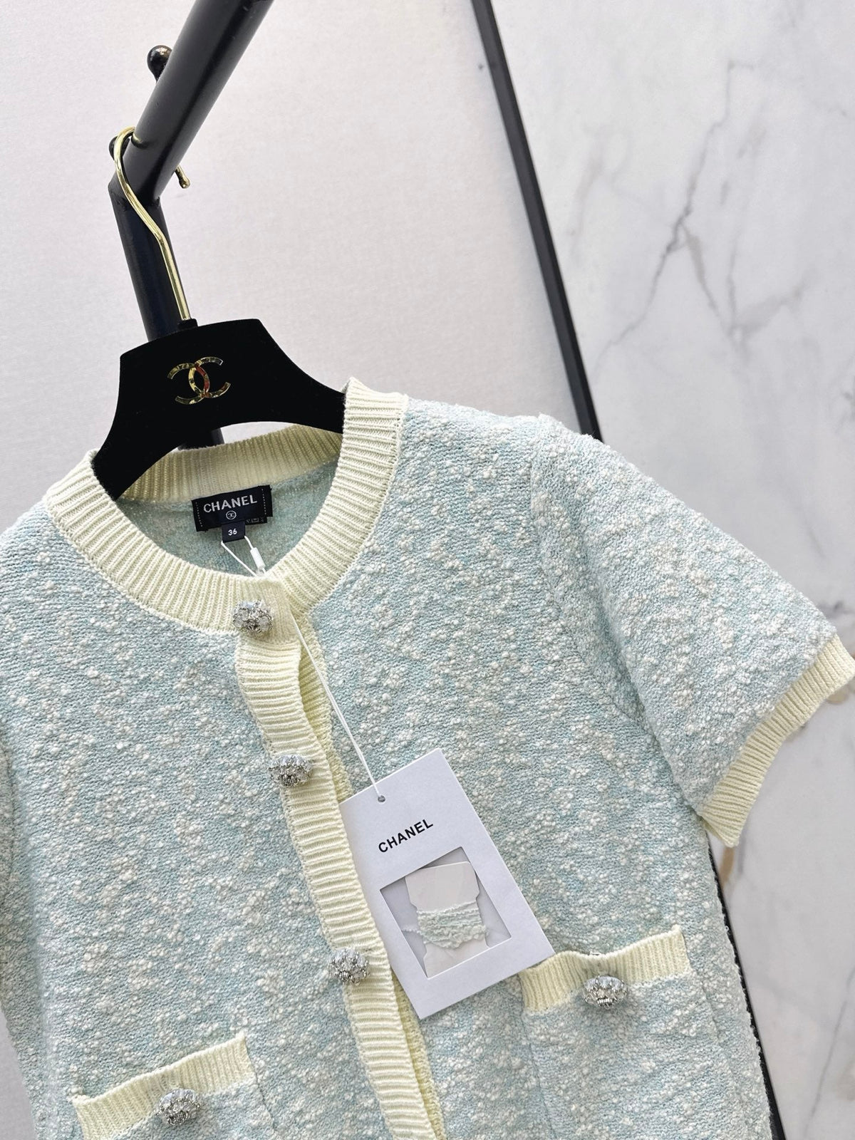 Short-sleeved cardigan with contrasting trim