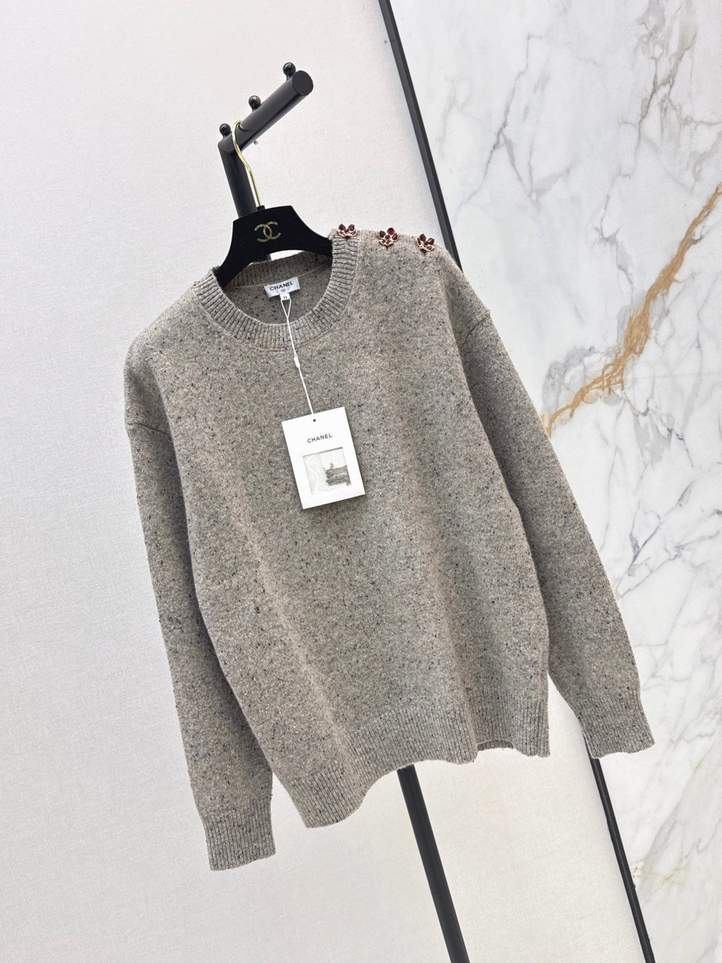 "Superman" Style Sweater