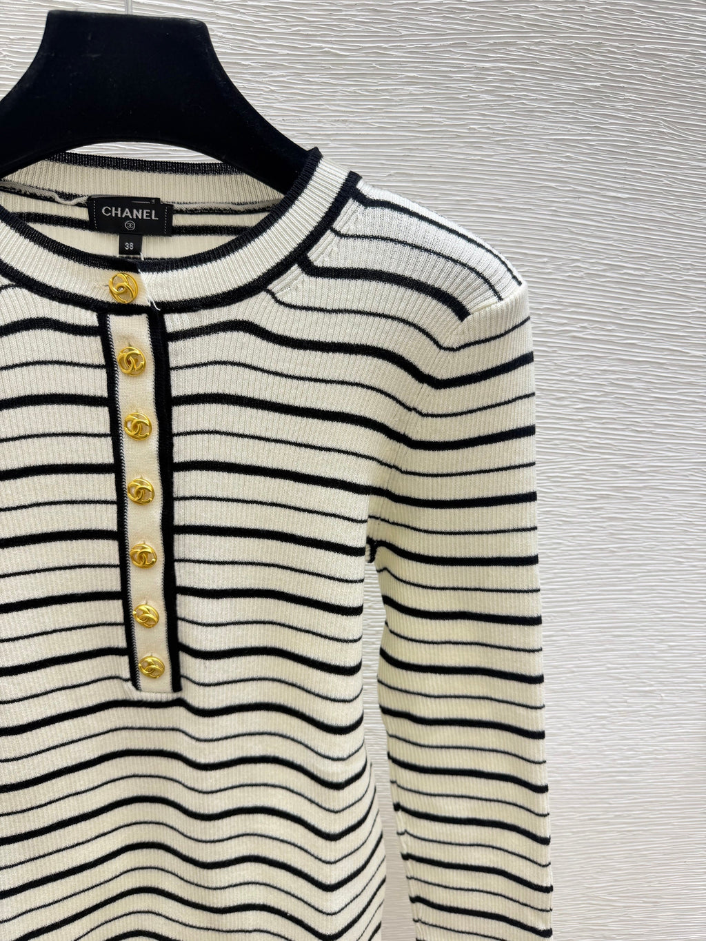 Long-sleeve color-block striped knit top
