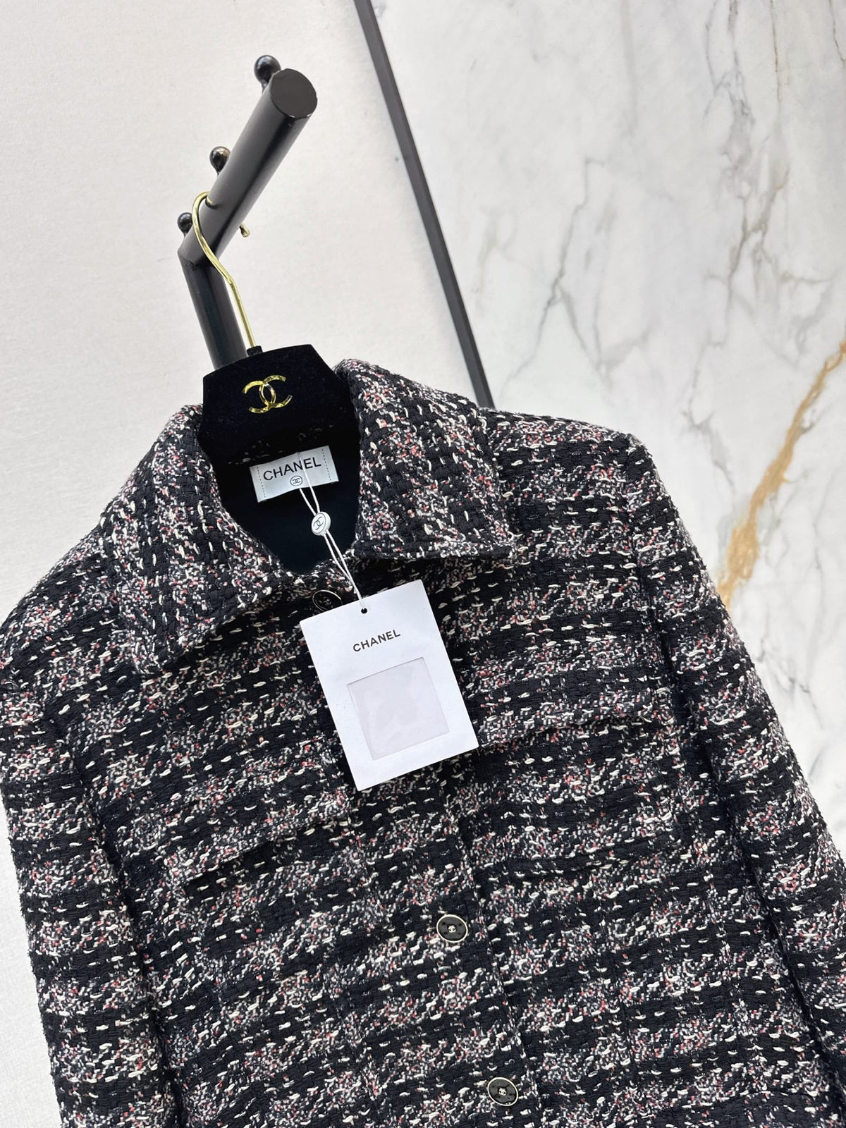 Mid-length tweed jacket