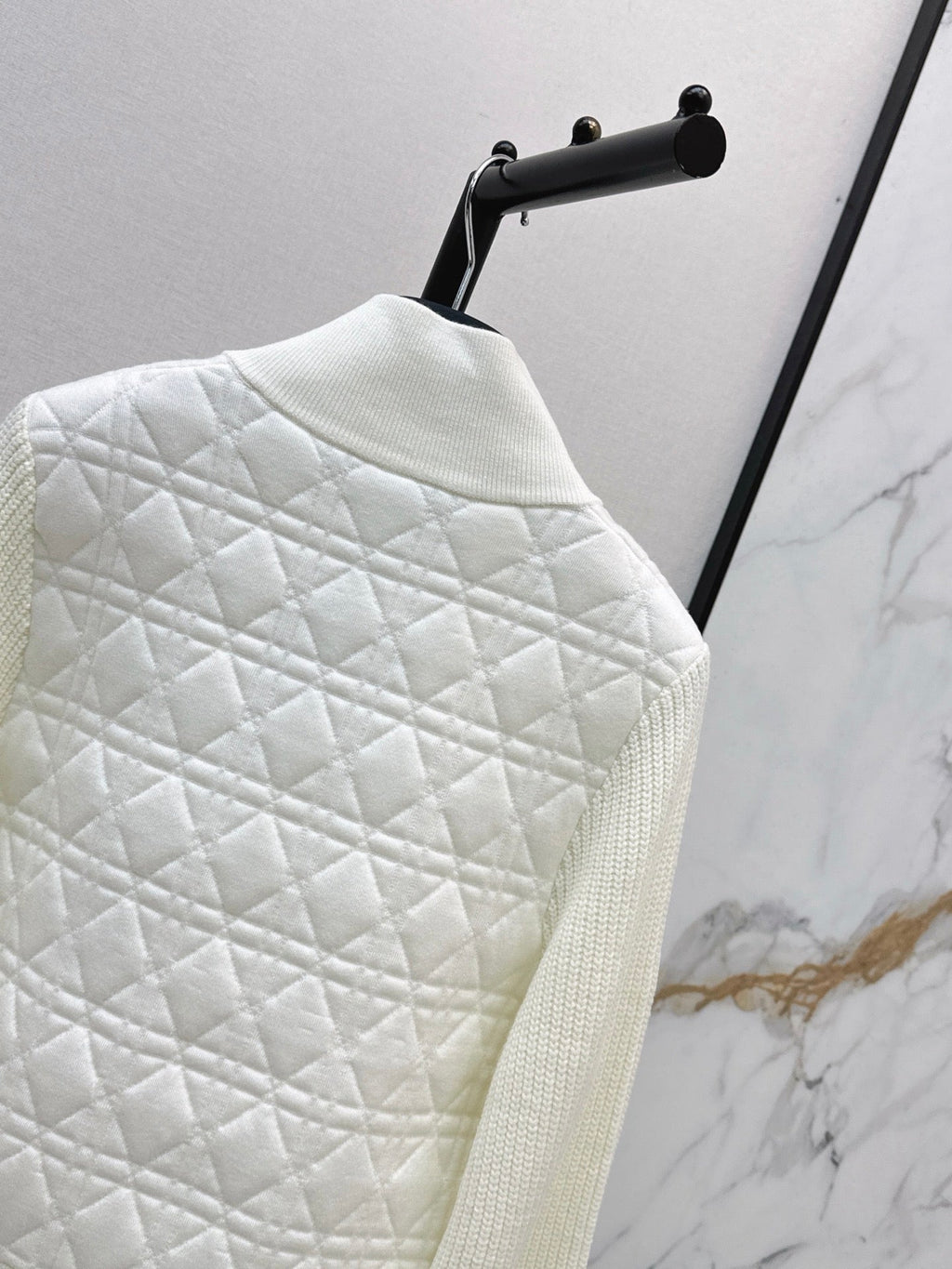 26 Early Autumn New Jacket