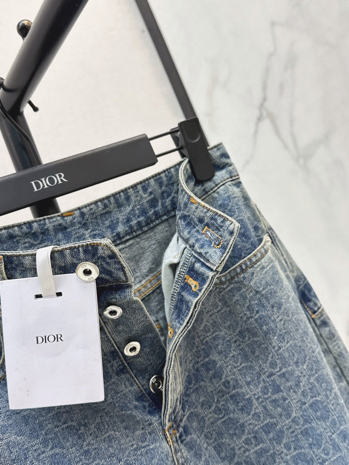 26 Early Autumn Latest Jeans
