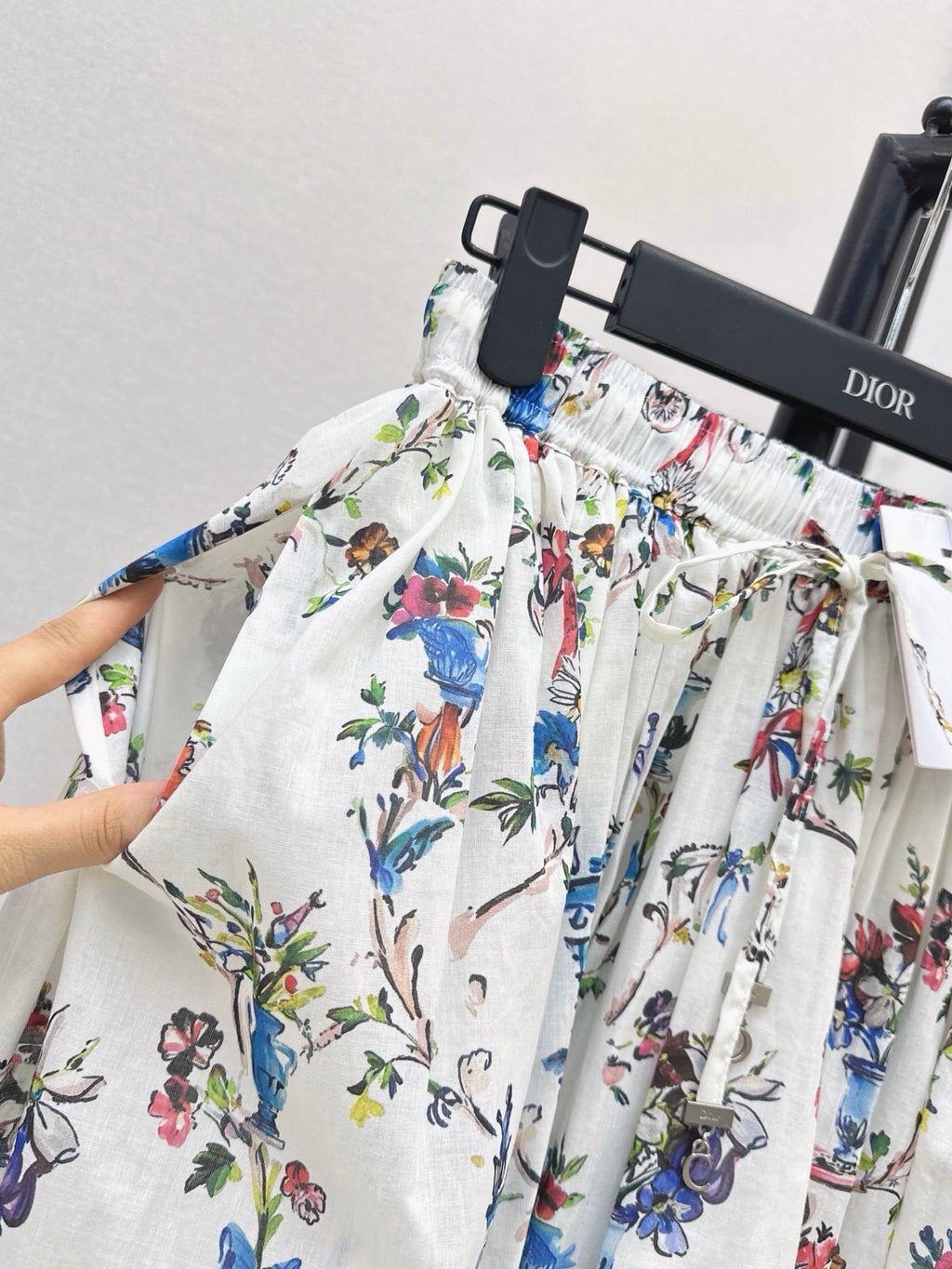 26 Spring-Summer Latest Set