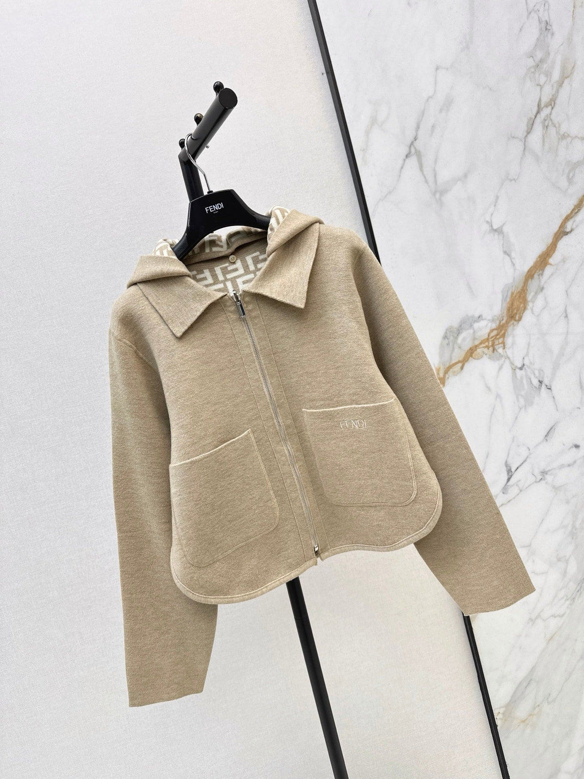 26 Early Autumn New Jacket