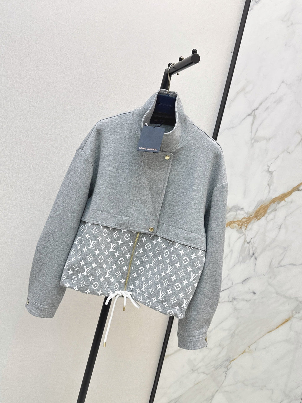 26 Early Autumn New Jacket