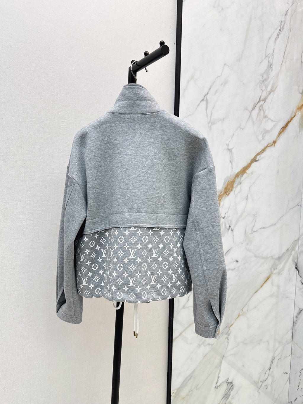26 Early Autumn New Jacket