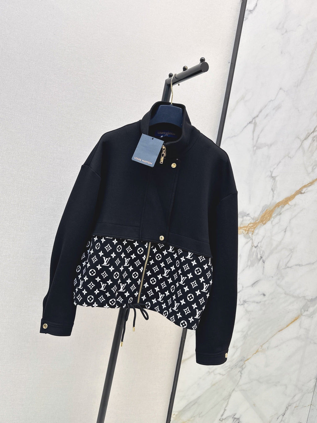 26 Early Autumn New Jacket