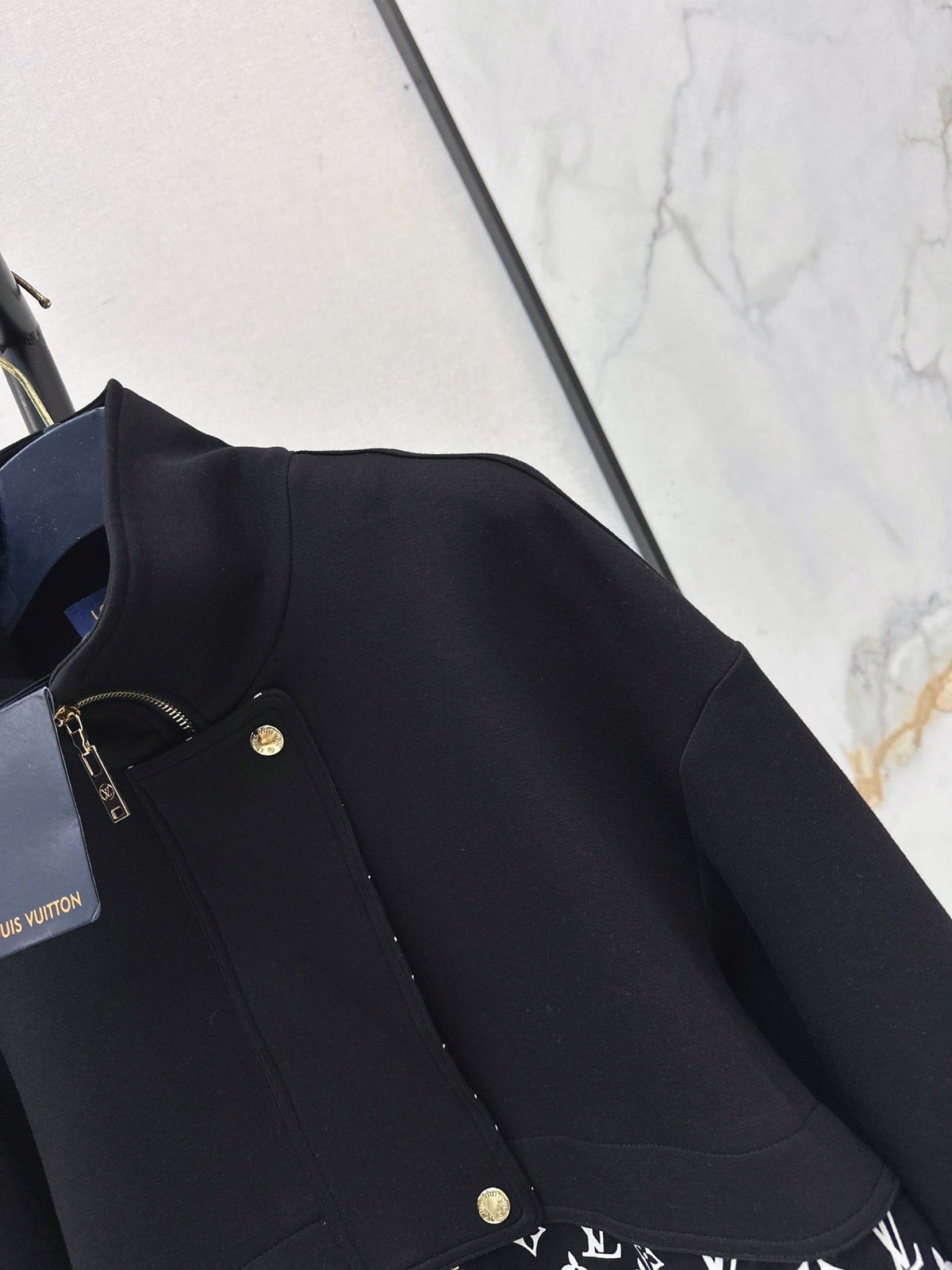 26 Early Autumn New Jacket