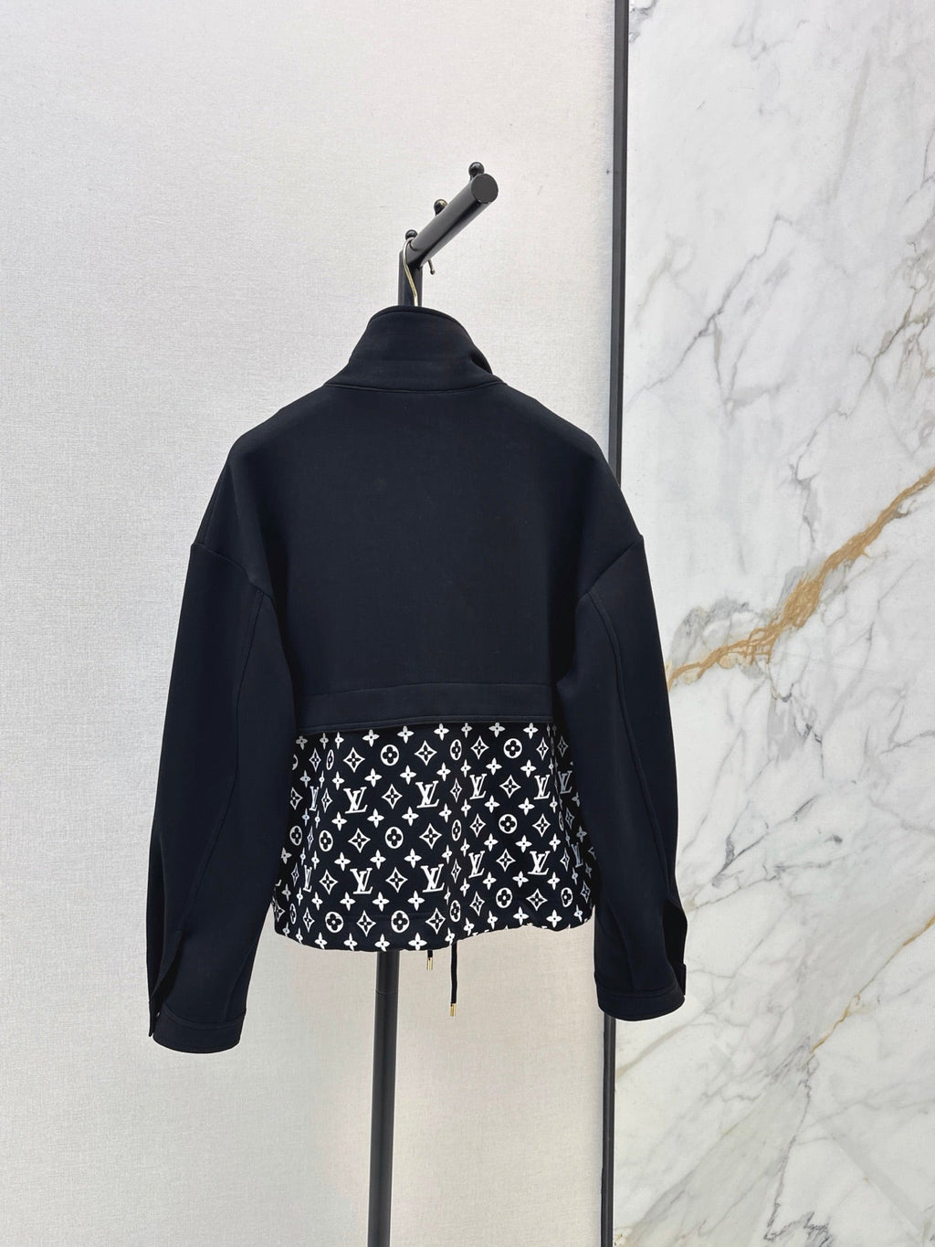 26 Early Autumn New Jacket