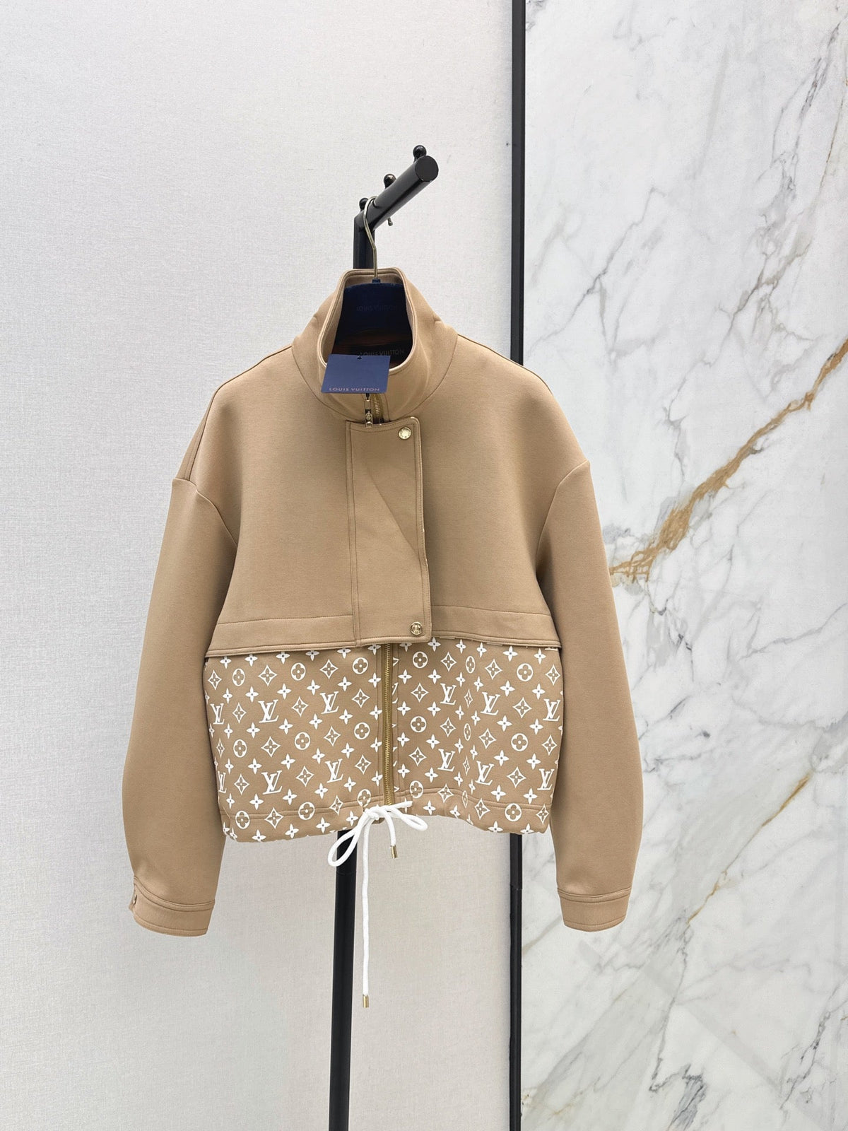 26 Early Autumn New Jacket